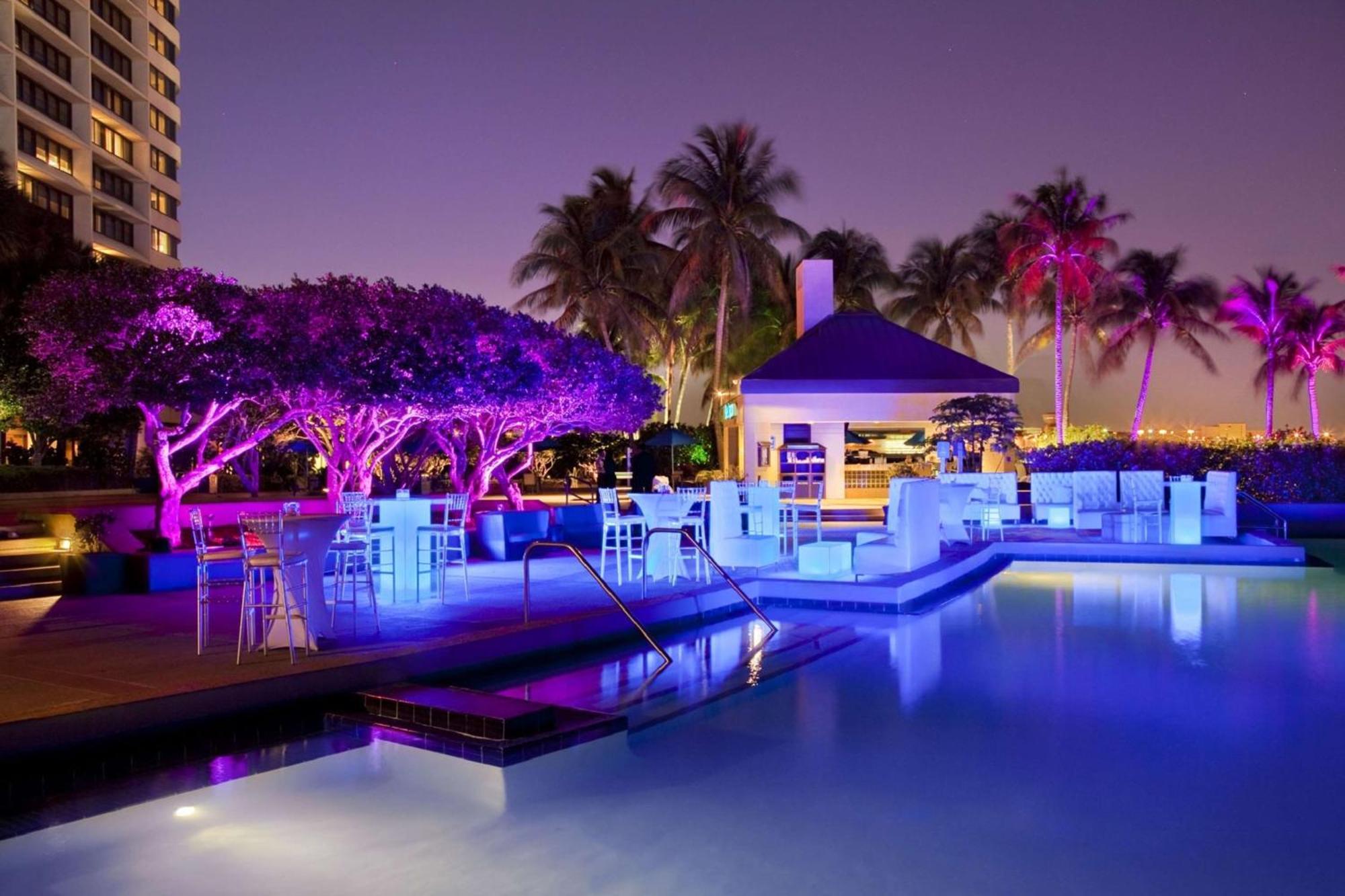 Hilton Miami Airport Blue Lagoon Екстер'єр фото
